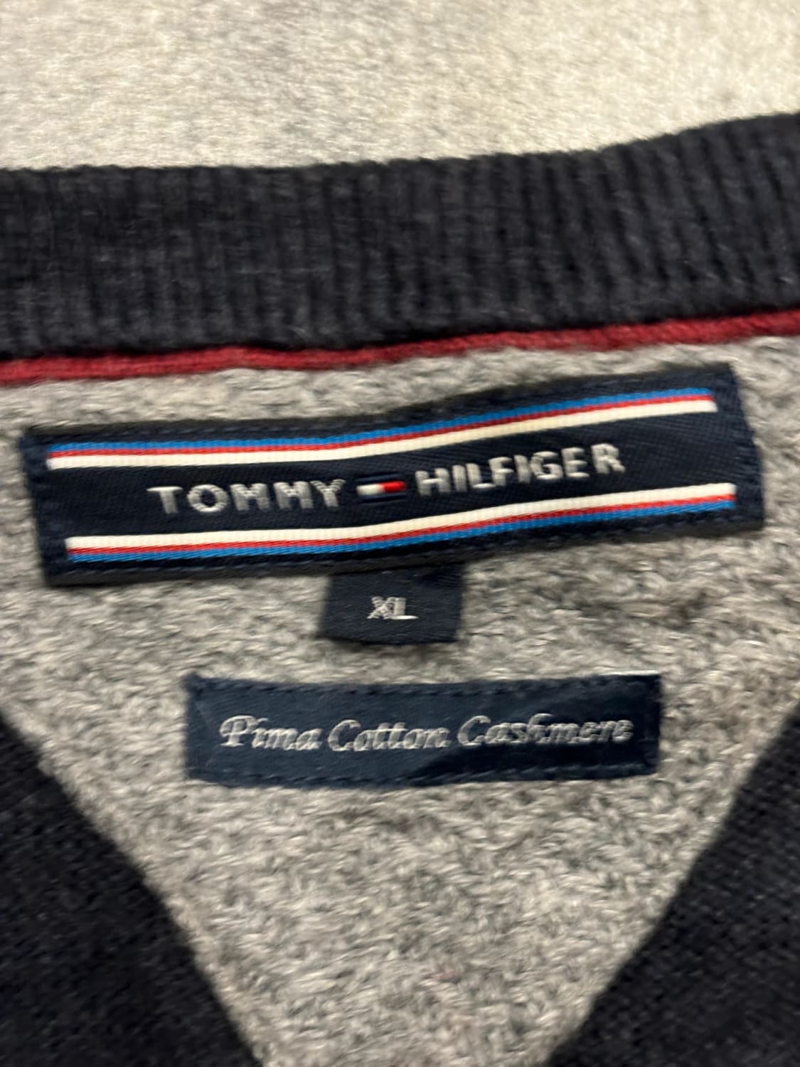 đź›’Pull Tommy Hilfiger XLđź›’