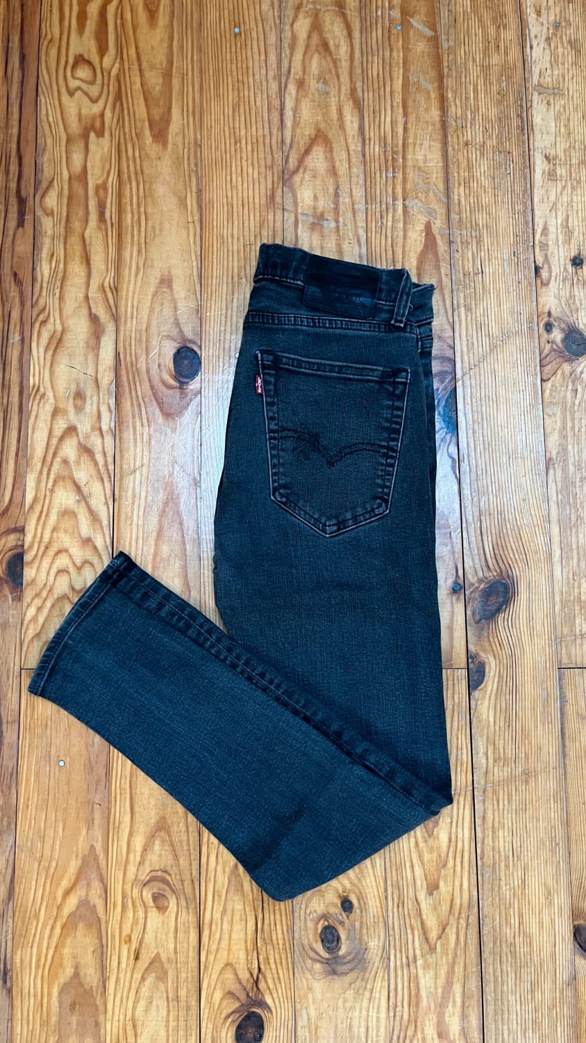 đź›’Jeans Levi's W30 L30đź›’