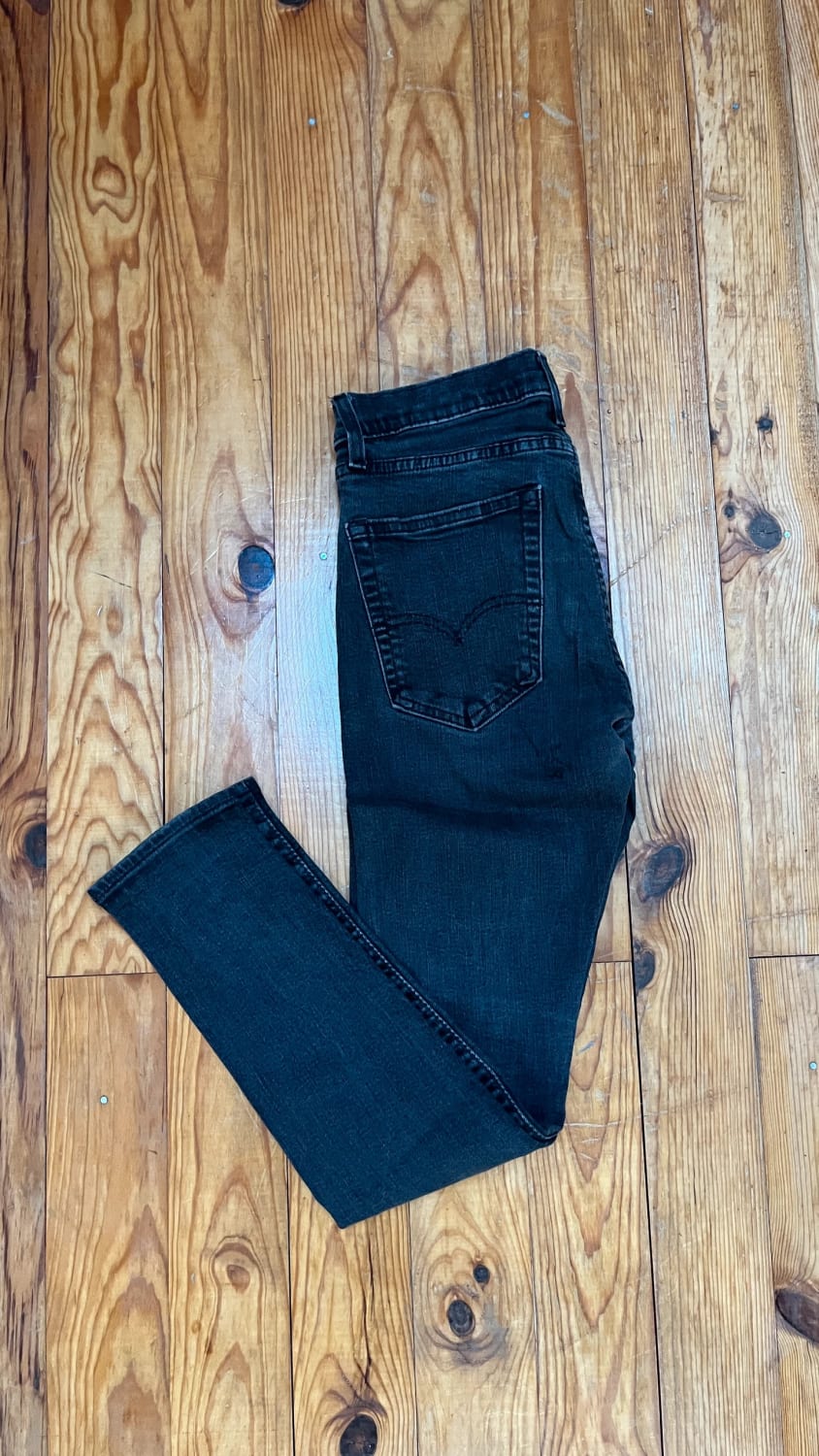 đź›’Jeans Levi's W30 L30đź›’