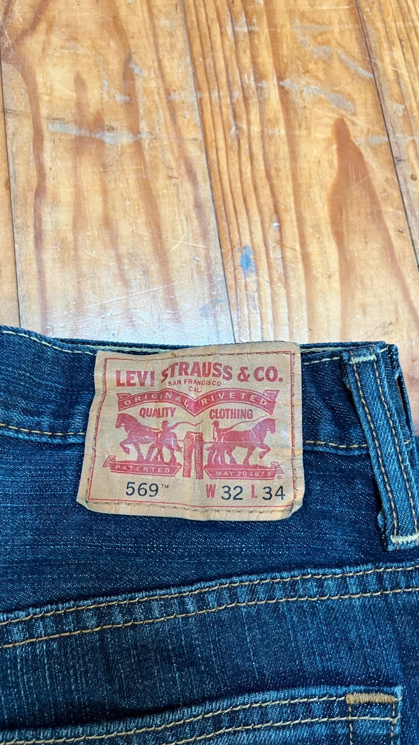đź›’Jeans Levi's 569 W32 L34đź›’
