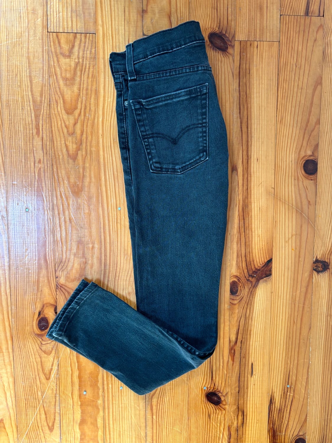 đź›’Jeans Levi's 510 W27 L30đź›’