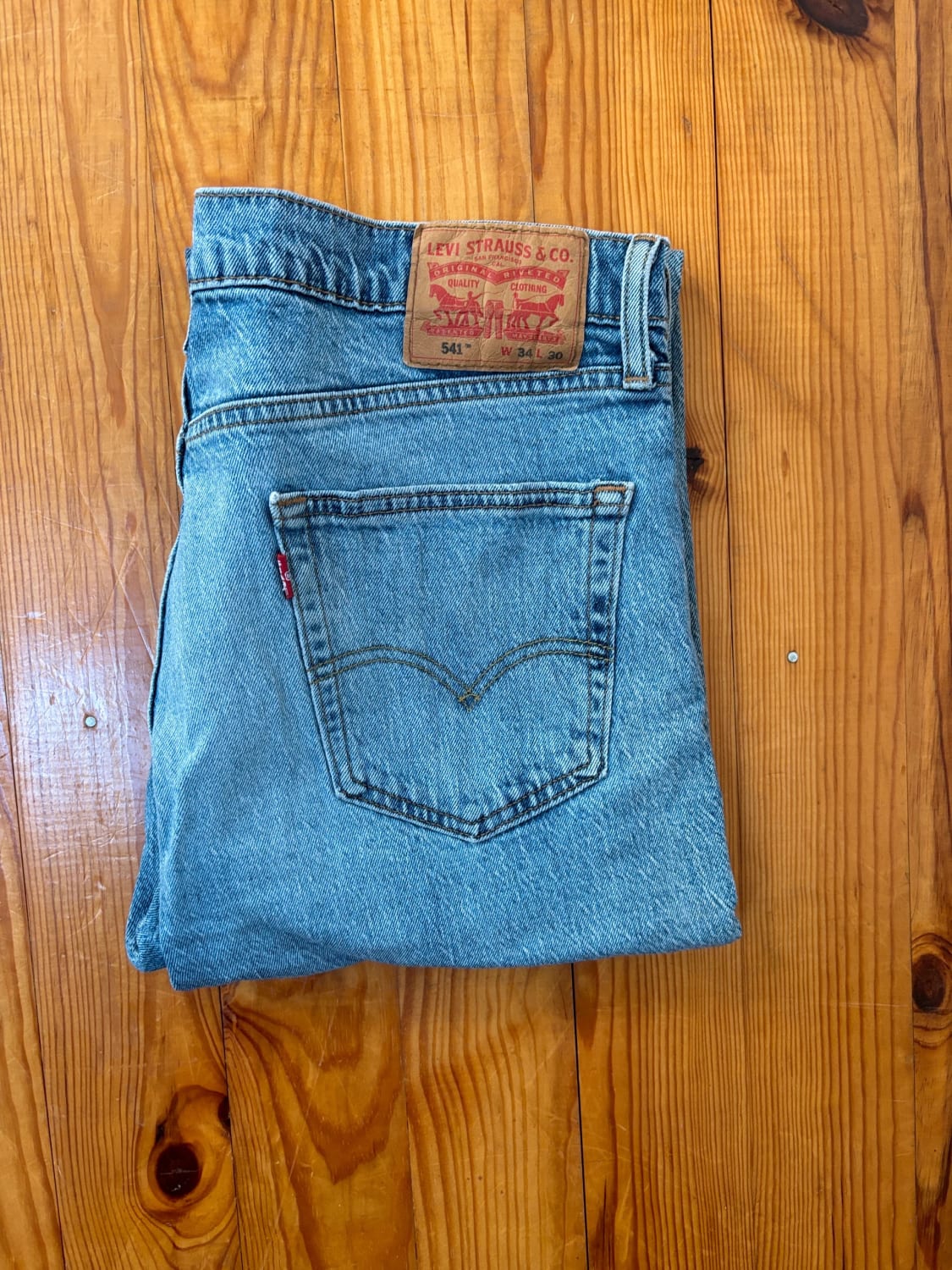 đź›’Jeans Levi's 541 W34 L30đź›’