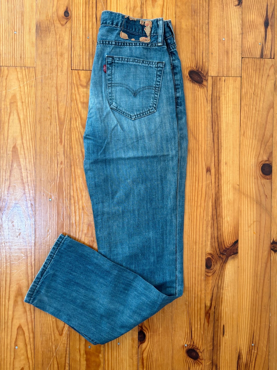 đź›’Jeans Levi's W29 L32đź›’