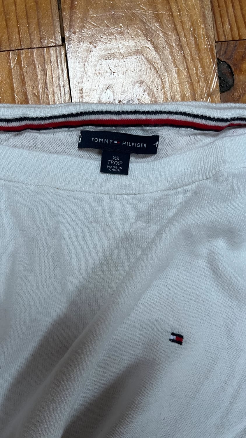 đź›’Pull Tommy Hilfiger XSđź›’