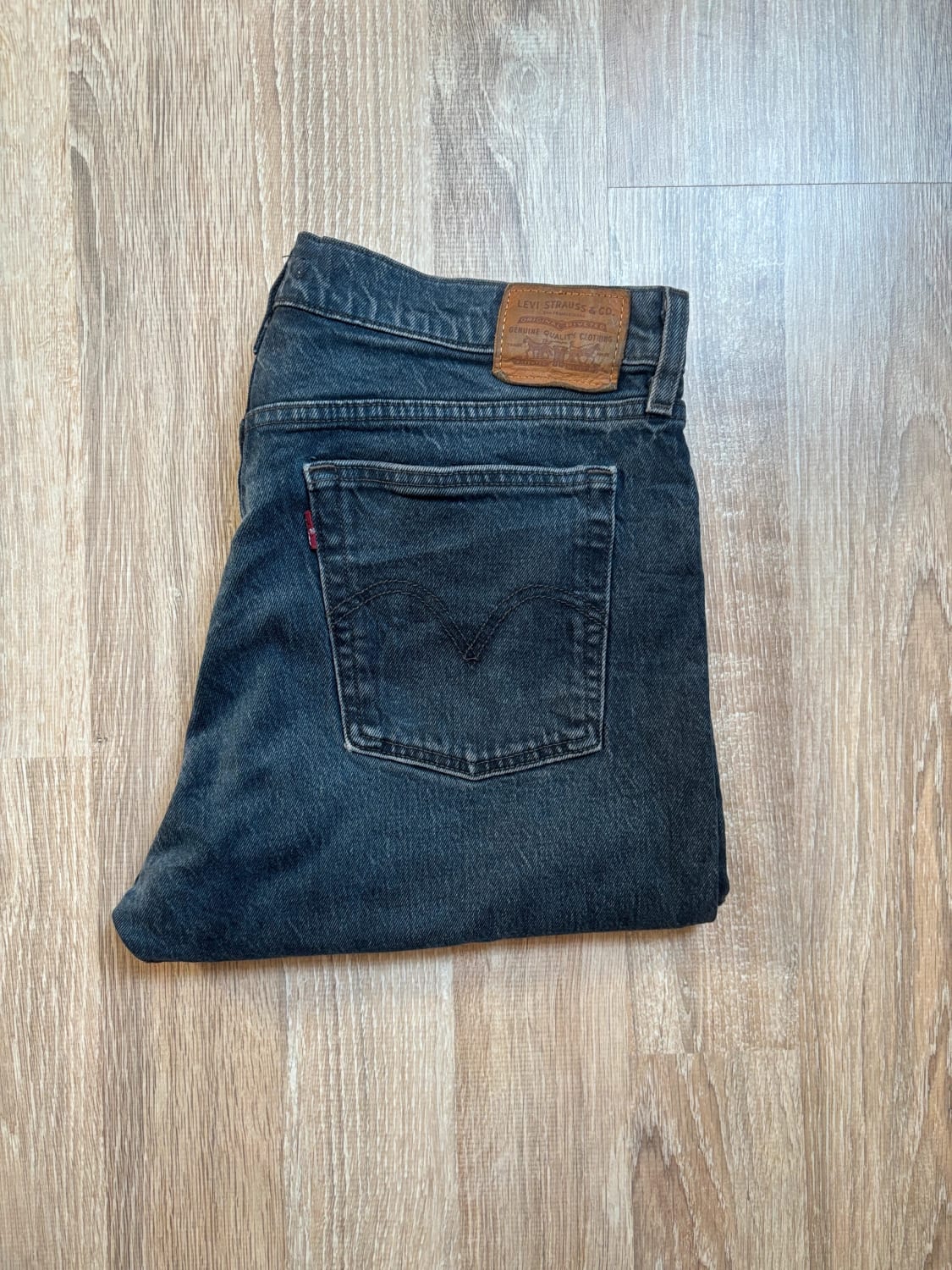 đź›’Jeans Levi's W31đź›’