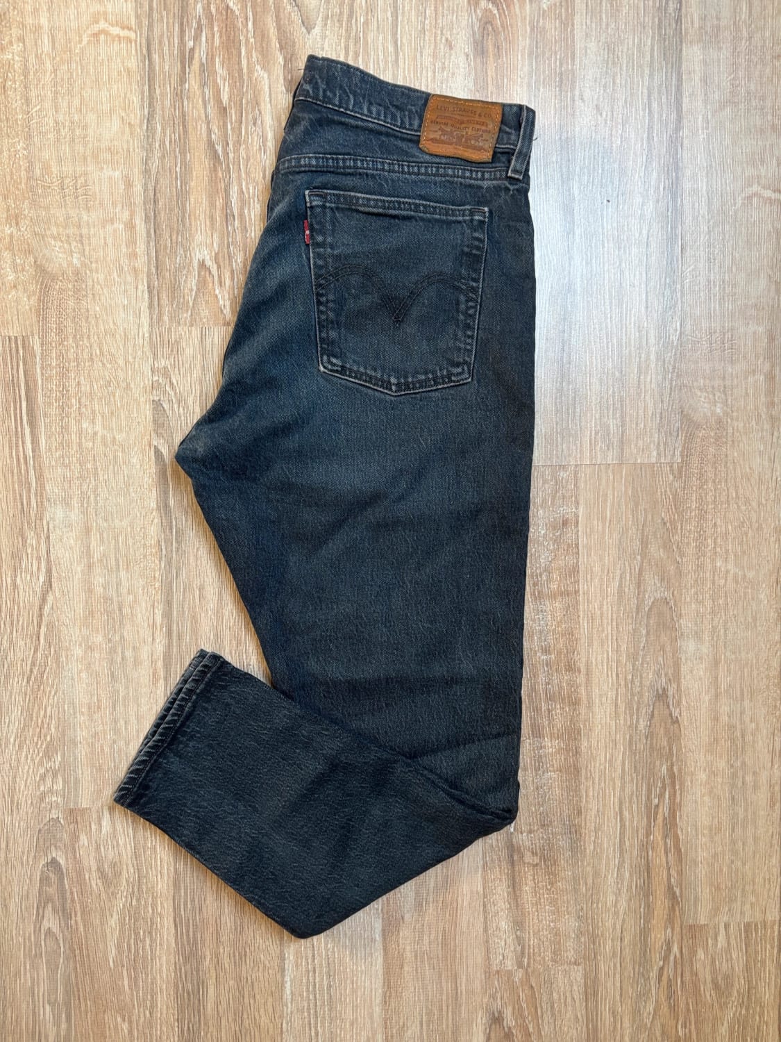 đź›’Jeans Levi's W31đź›’