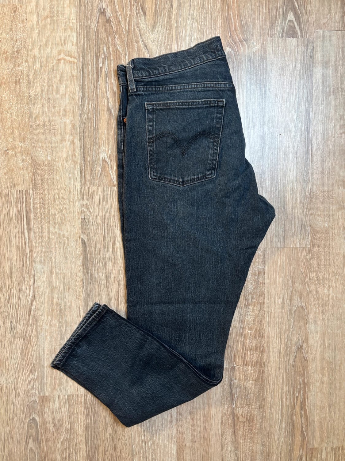 đź›’Jeans Levi's W31đź›’