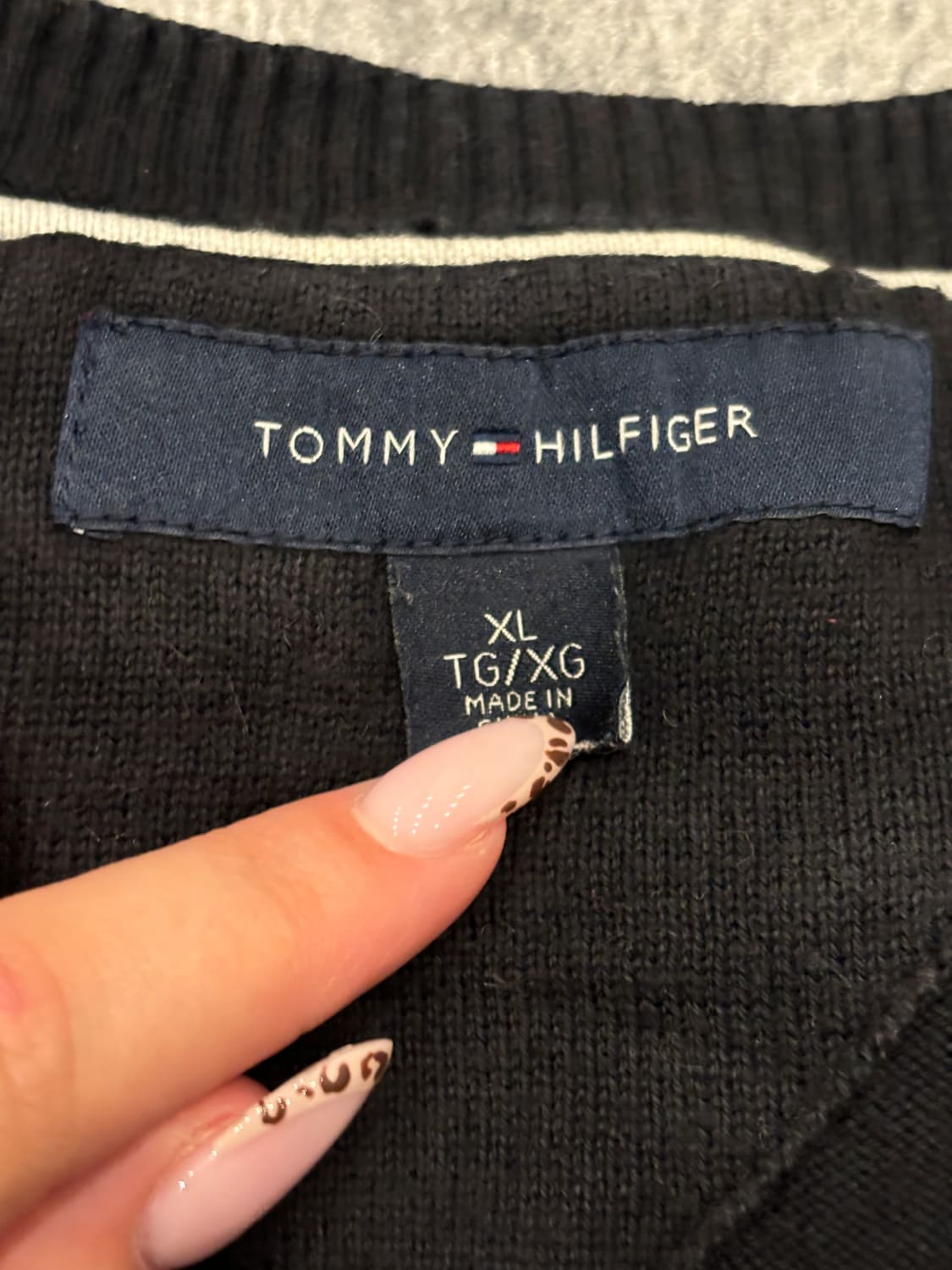 đź›’Pull Tommy Hilfiger XLđź›’