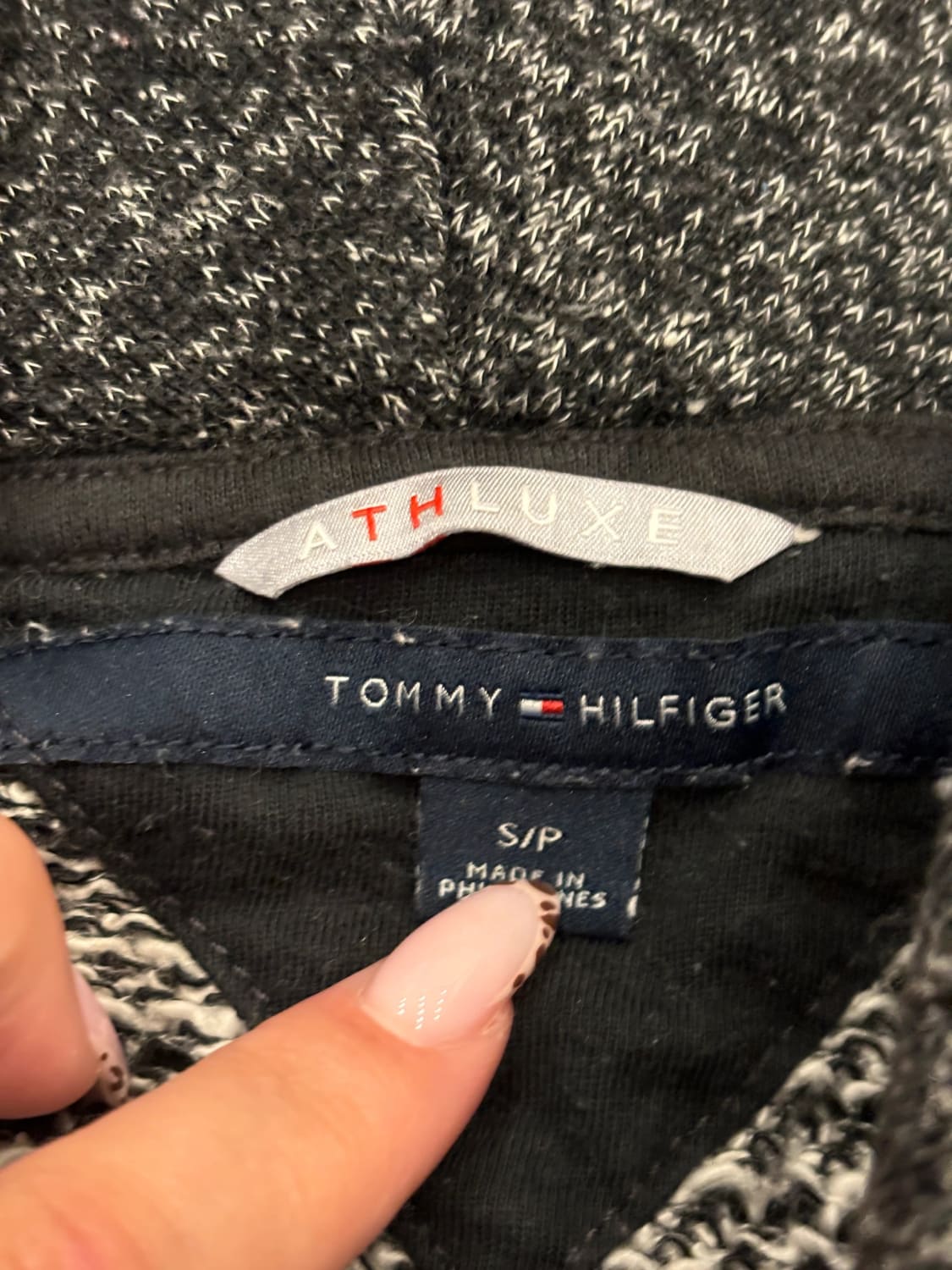 đź›’Pull Tommy Hilfiger Sđź›’