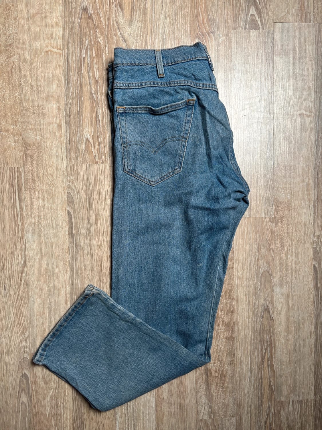 đź›’Jeans Levi's W34 L30đź›’