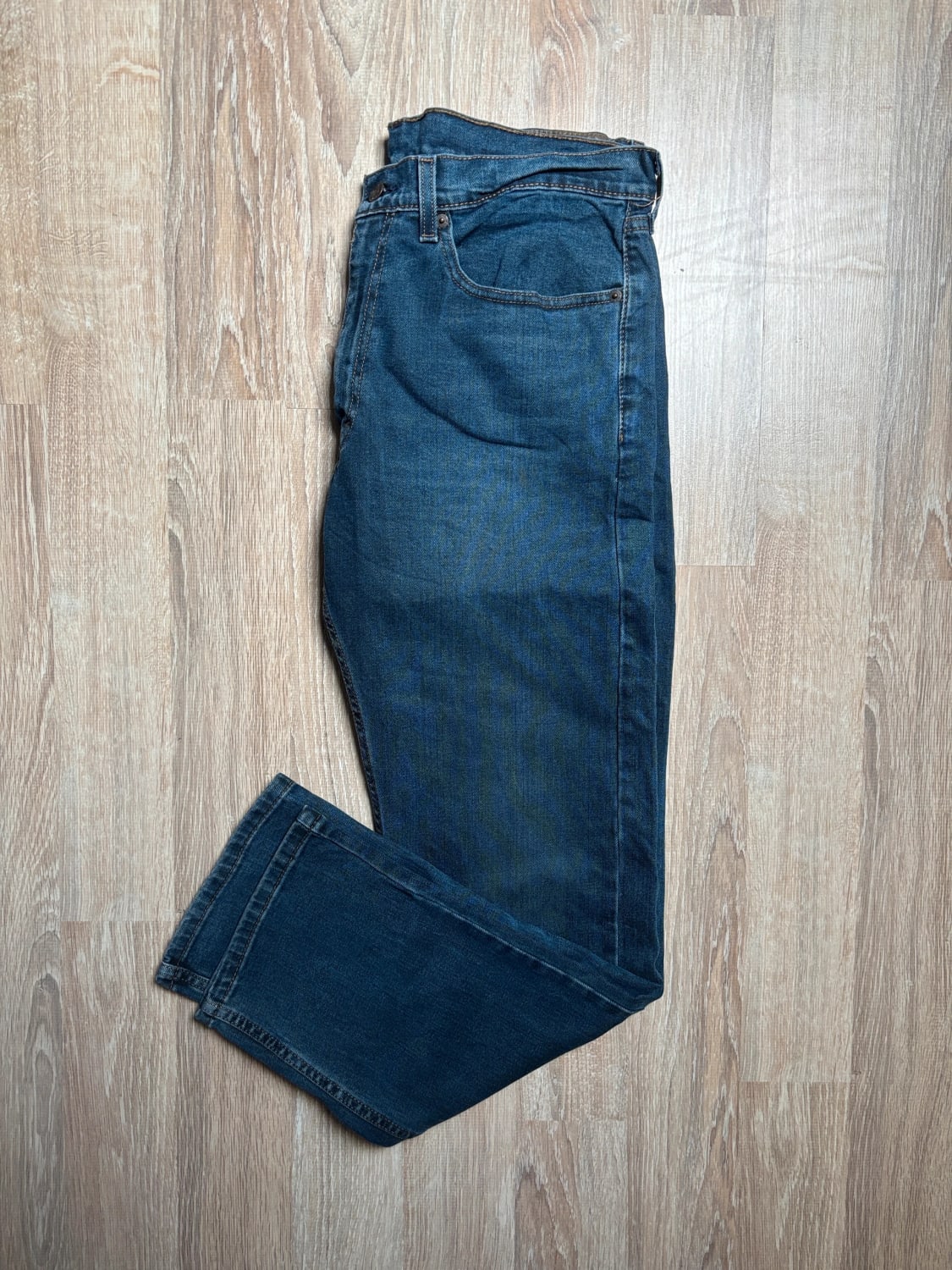 đź›’Jeans Levi's W34 L32đź›’