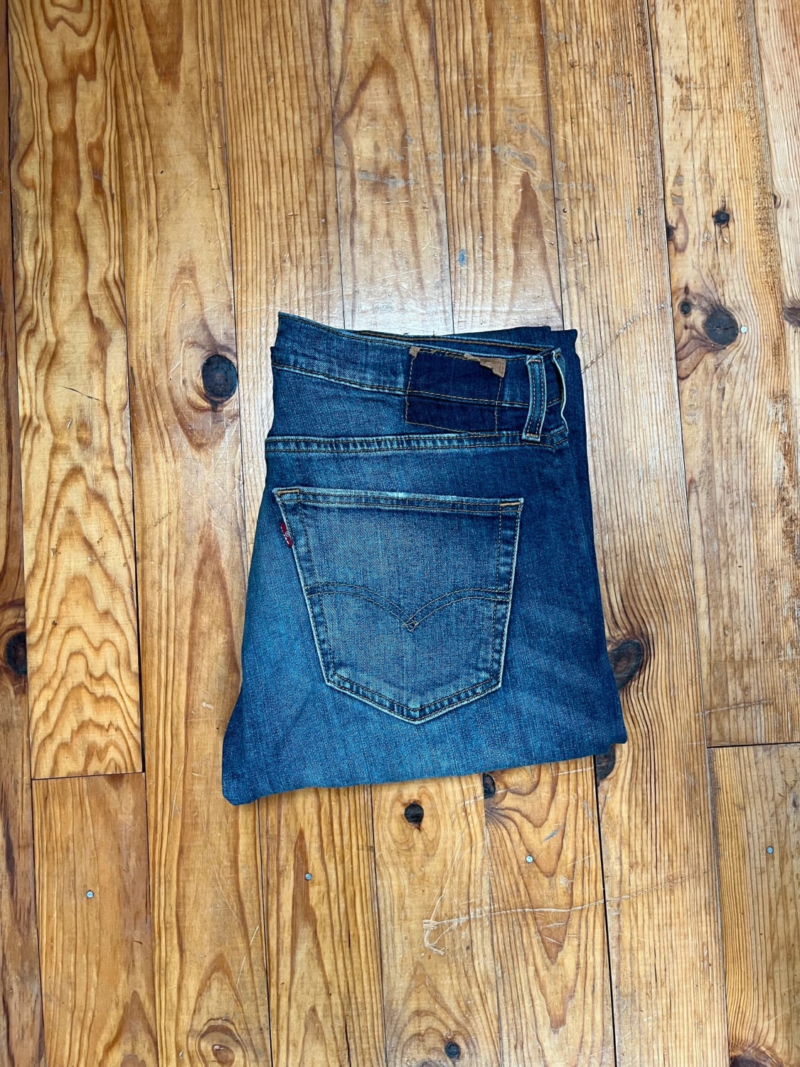 đź›’Jeans Levi's W33 L32đź›’