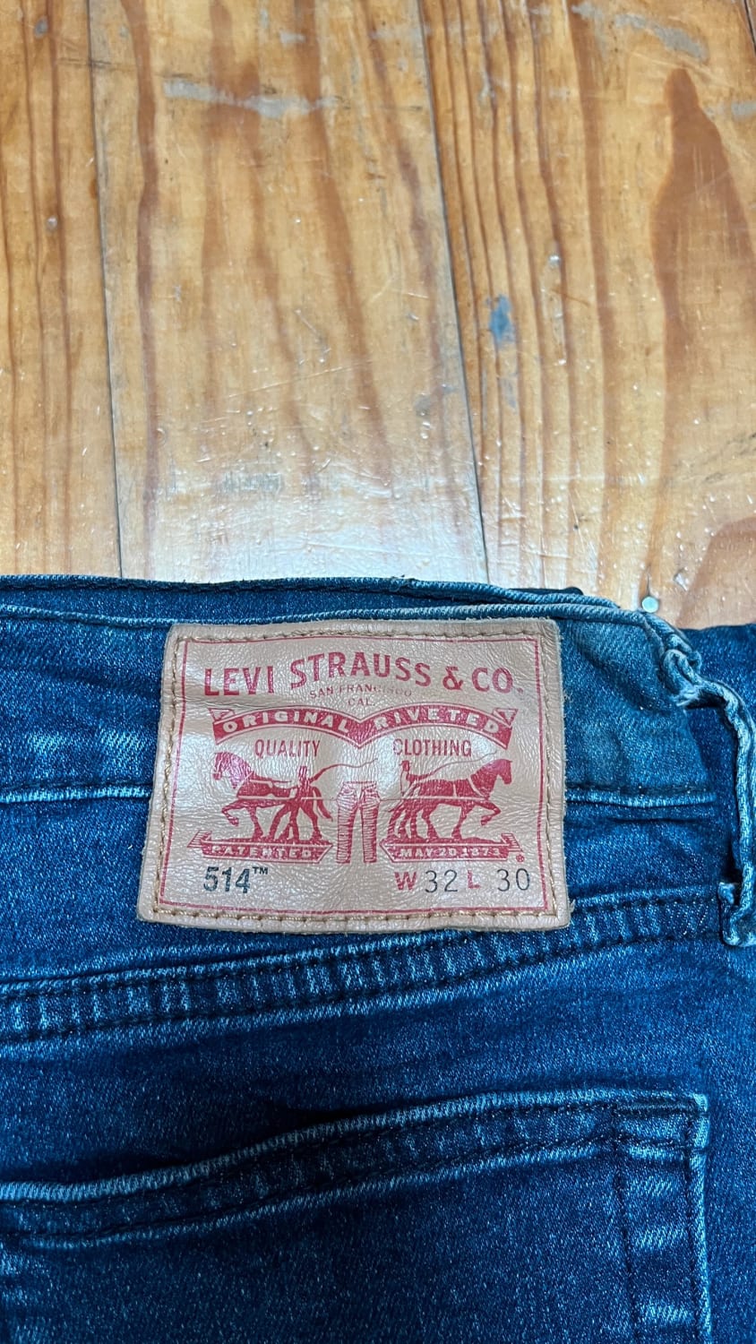đź›’Jeans Levi's 514 W32 L30đź›’