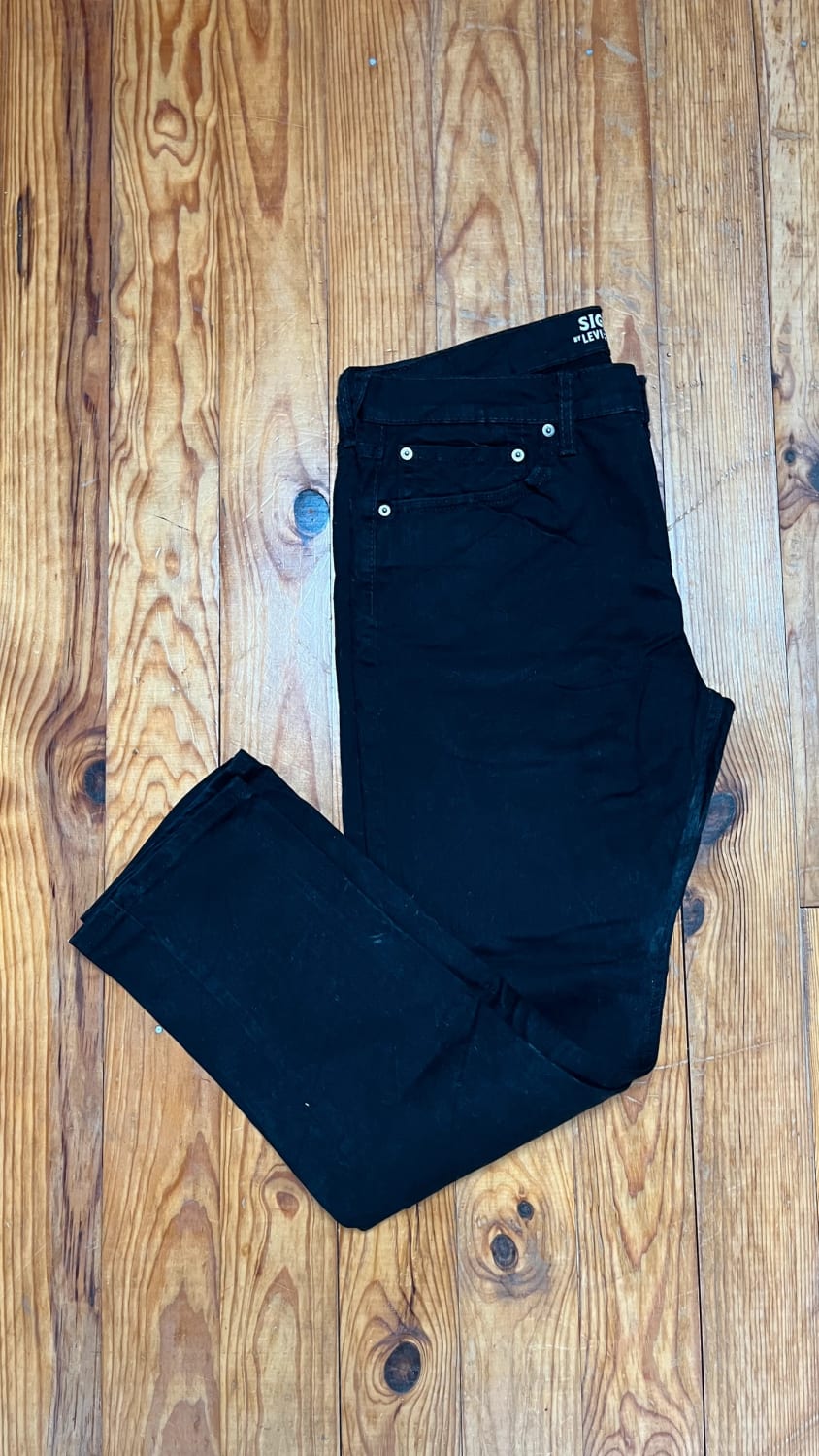 đź›’Jeans Levi's W36 L30đź›’
