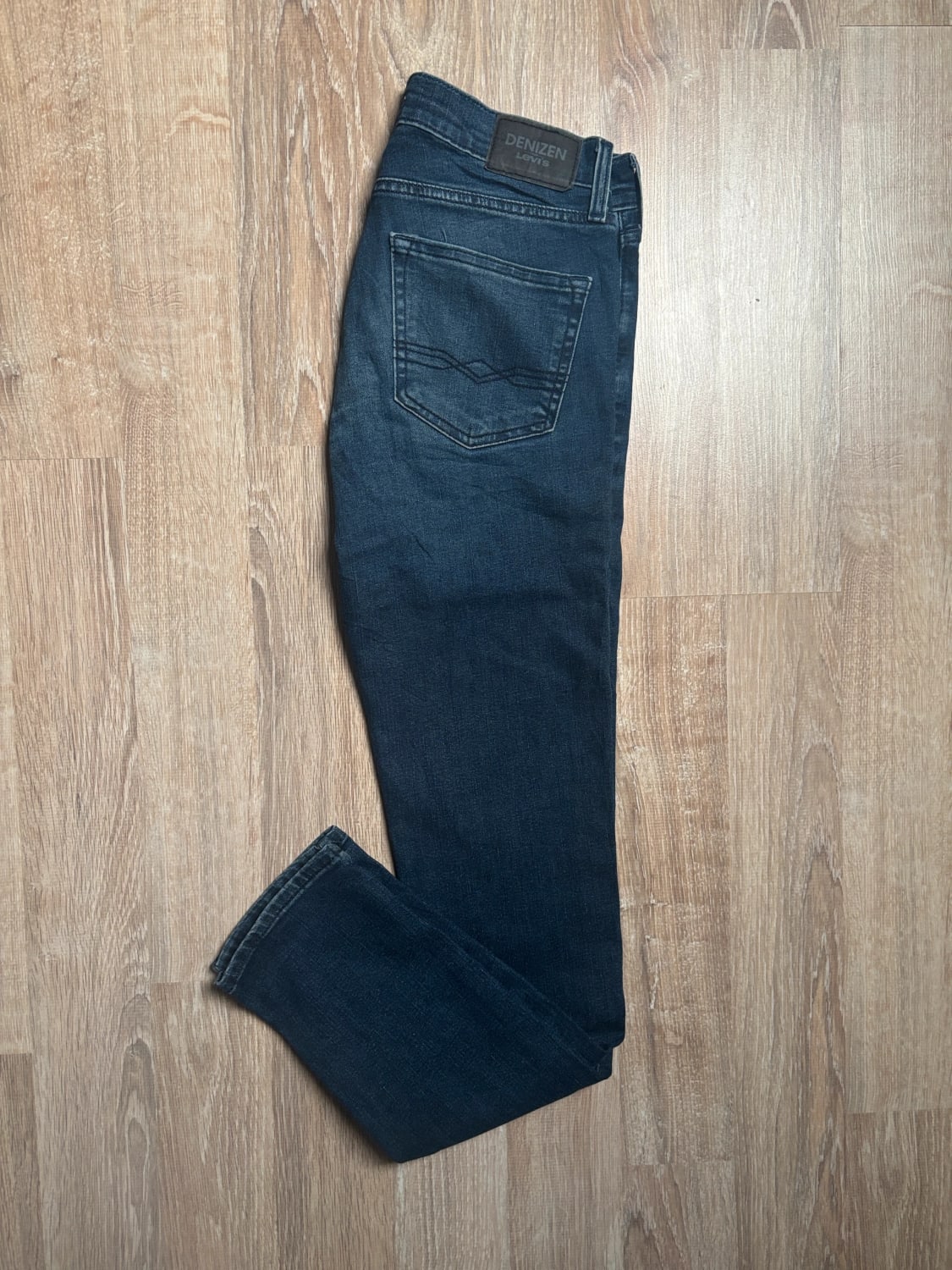 đź›’Jeans Levi's W29 L32đź›’