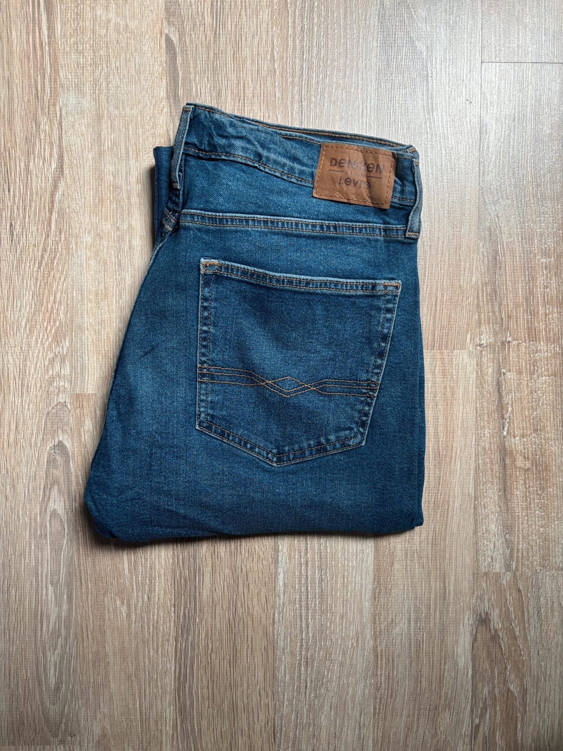 đź›’Jeans Levi's W36 L32đź›’