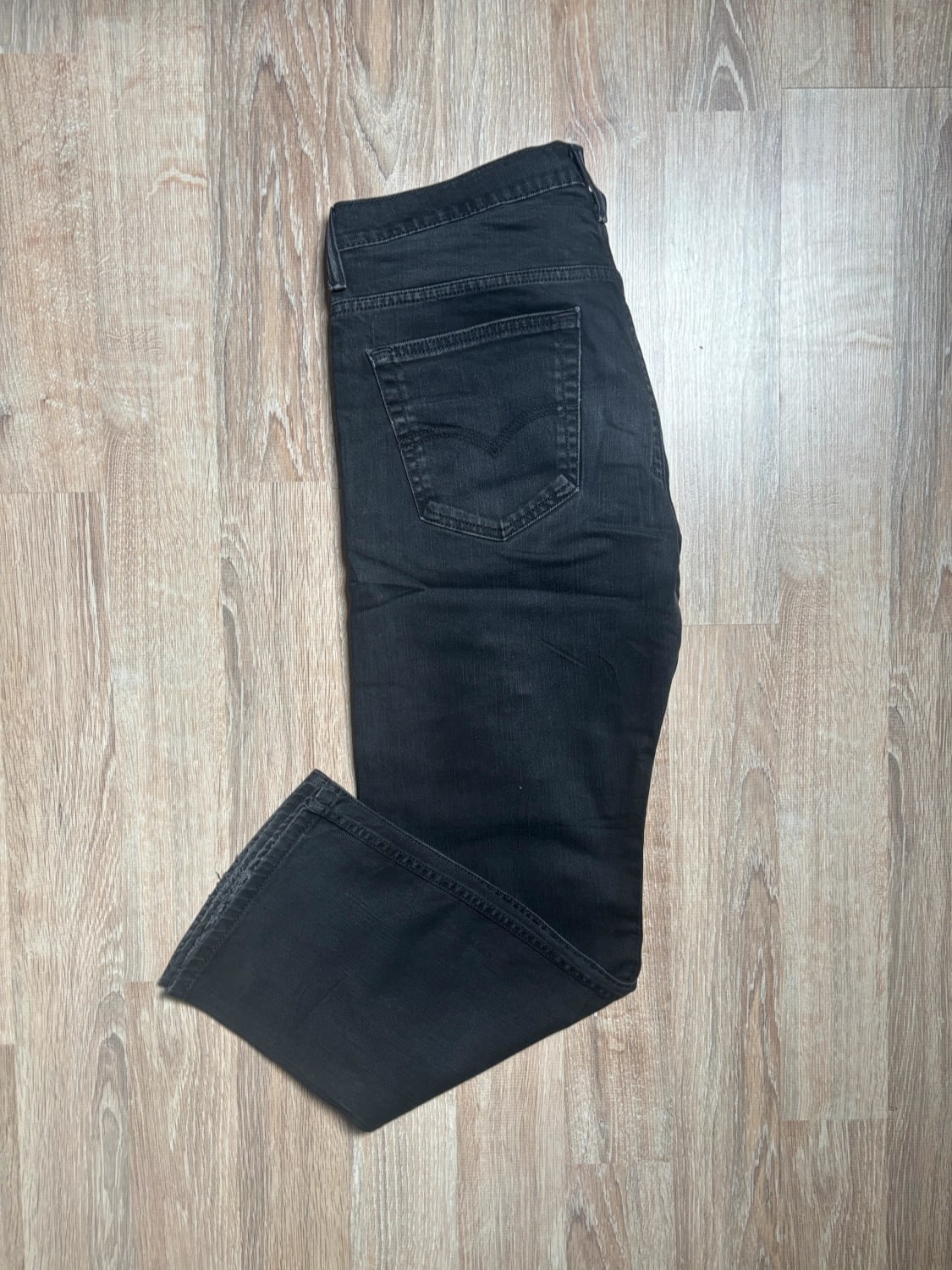 đź›’Jeans Levi's 569 W32 L30đź›’