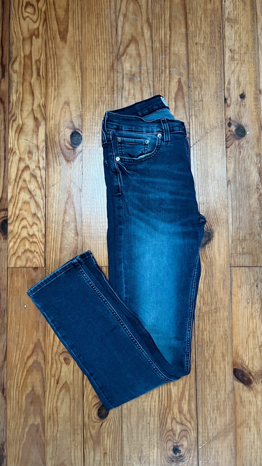 đź›’Jeans Levi's W30 L32đź›’