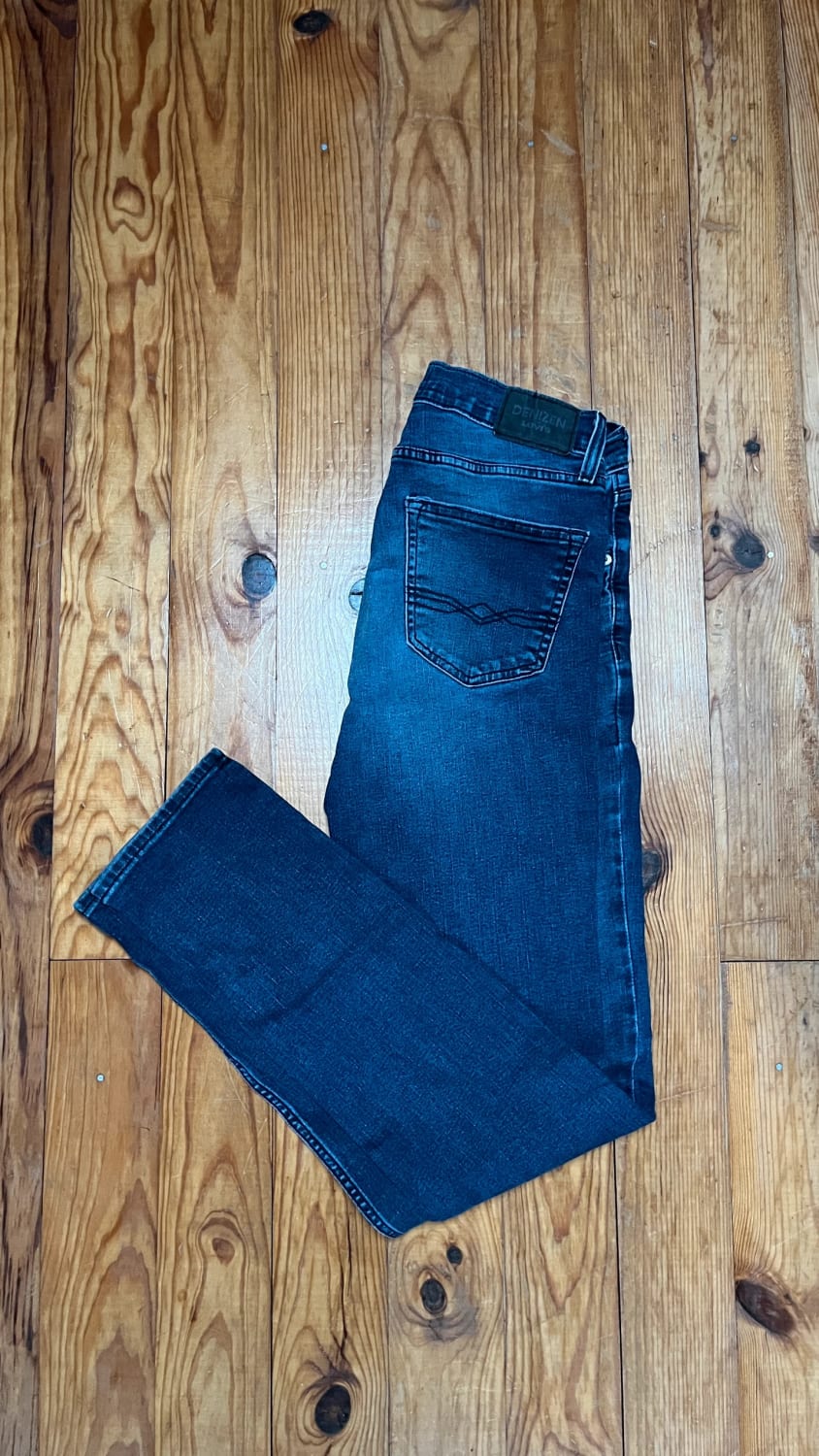 đź›’Jeans Levi's W30 L32đź›’