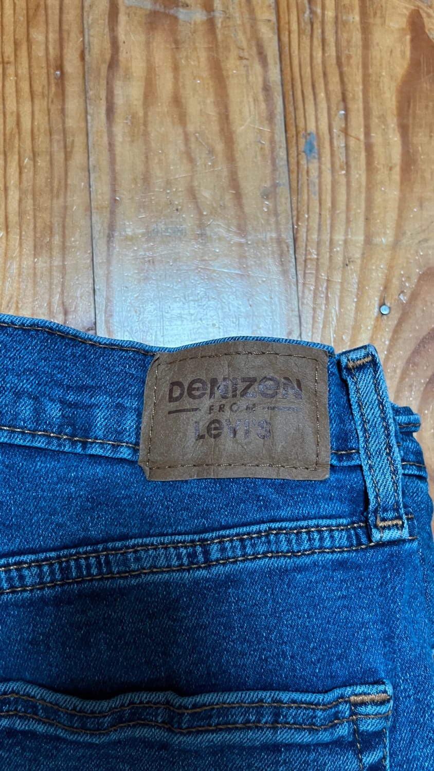 đź›’Jeans Levi's W34 L32đź›’