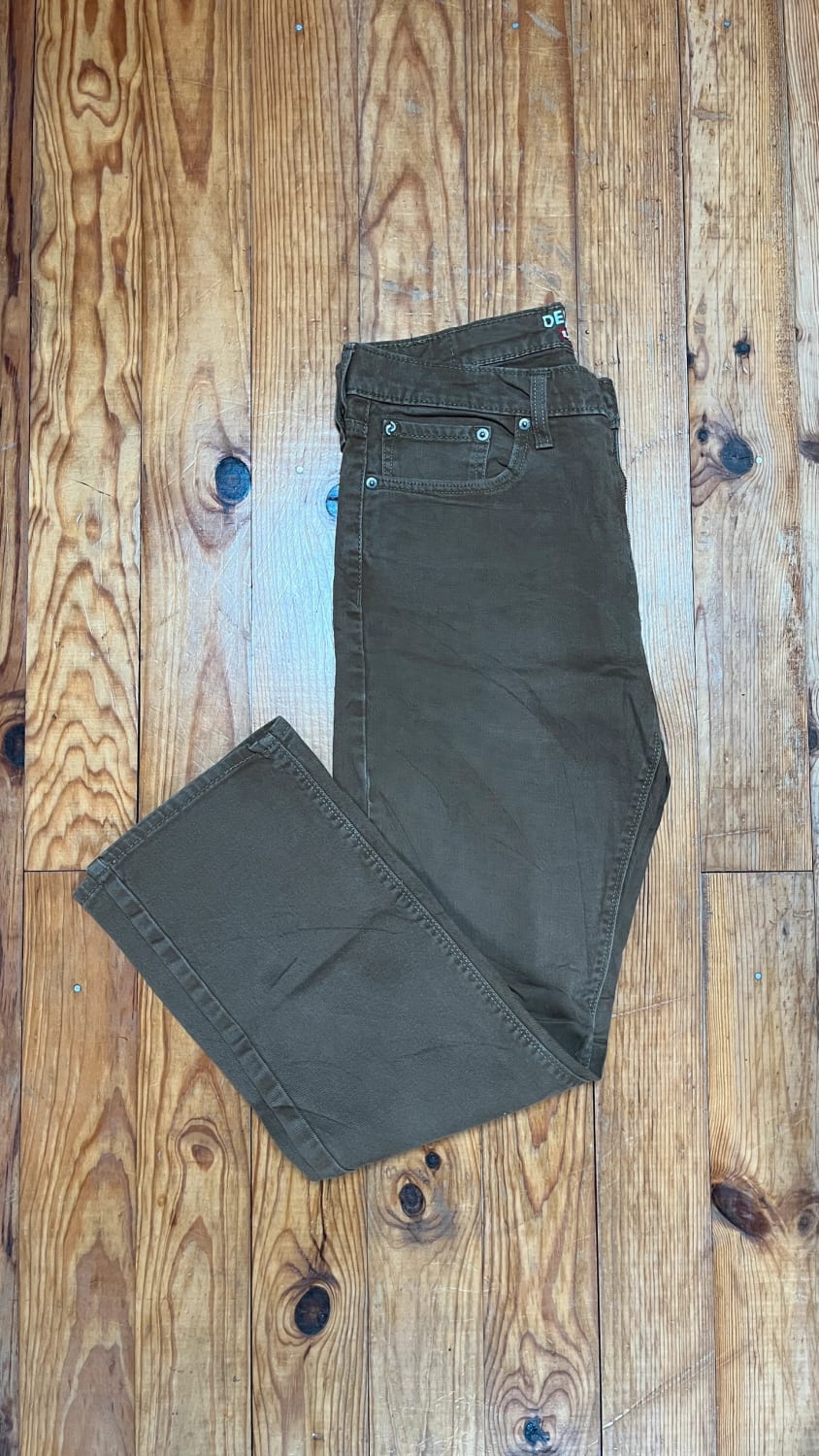 đź›’Jeans Levi's W32 L30đź›’