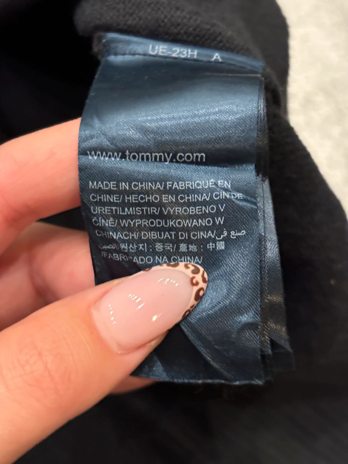 đź›’Pull Tommy Hilfiger XLđź›’