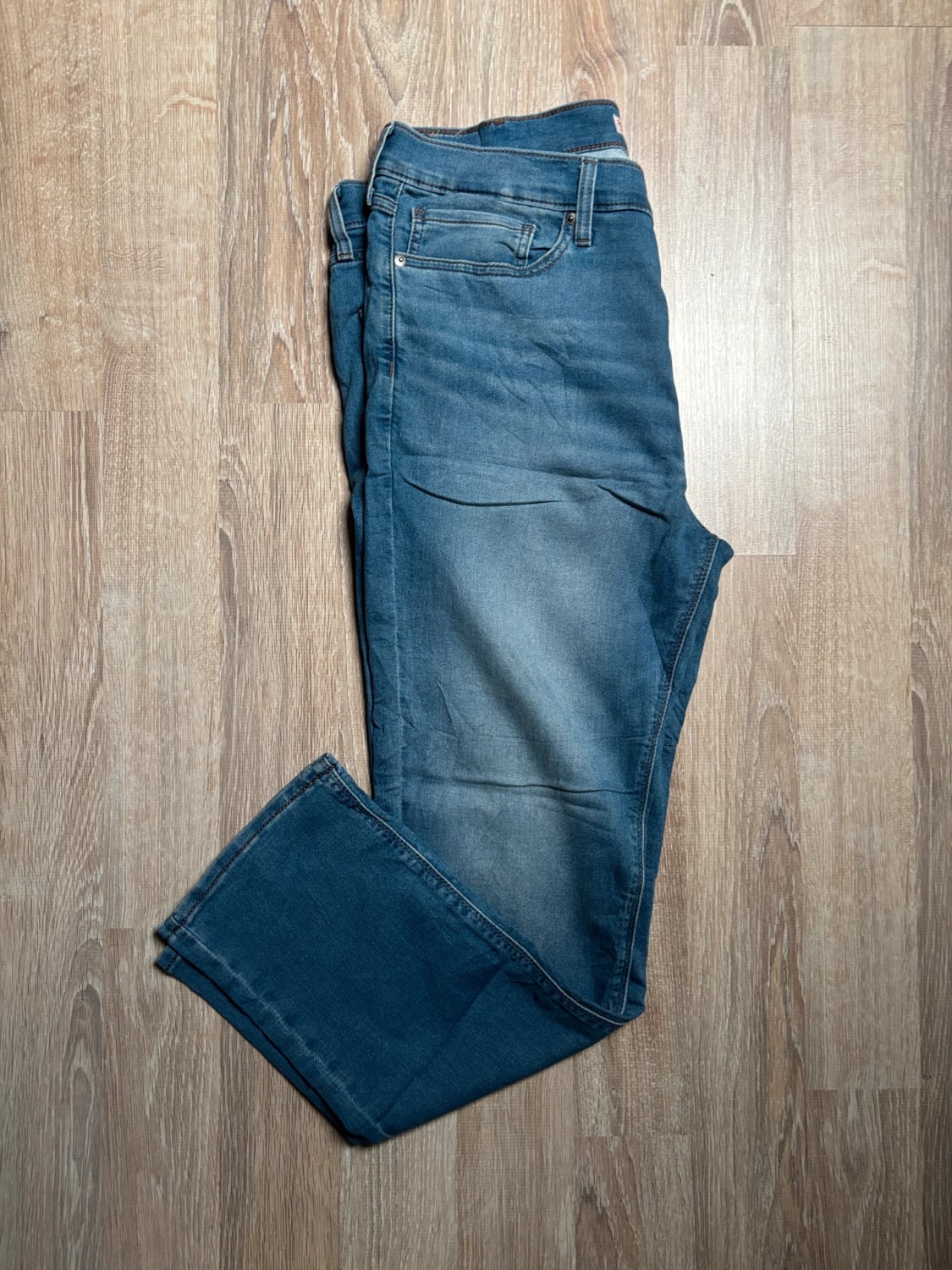 đź›’Jeans Levi's W38 L30đź›’