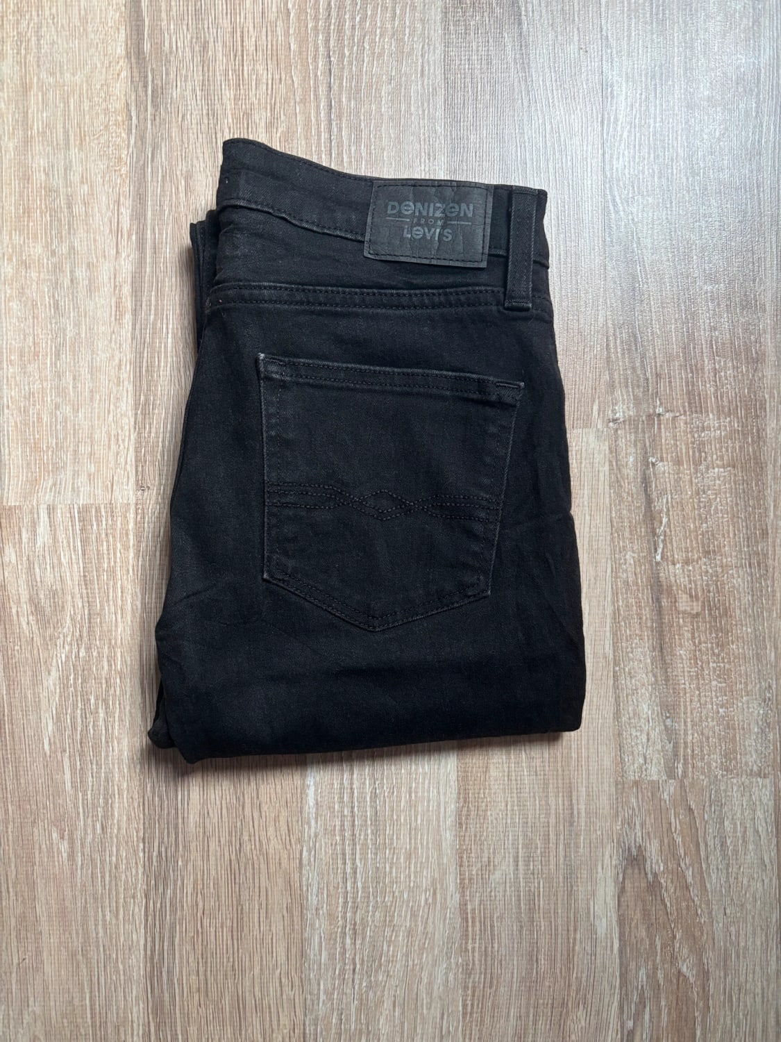 đź›’Jeans Levi's W30 L30đź›’