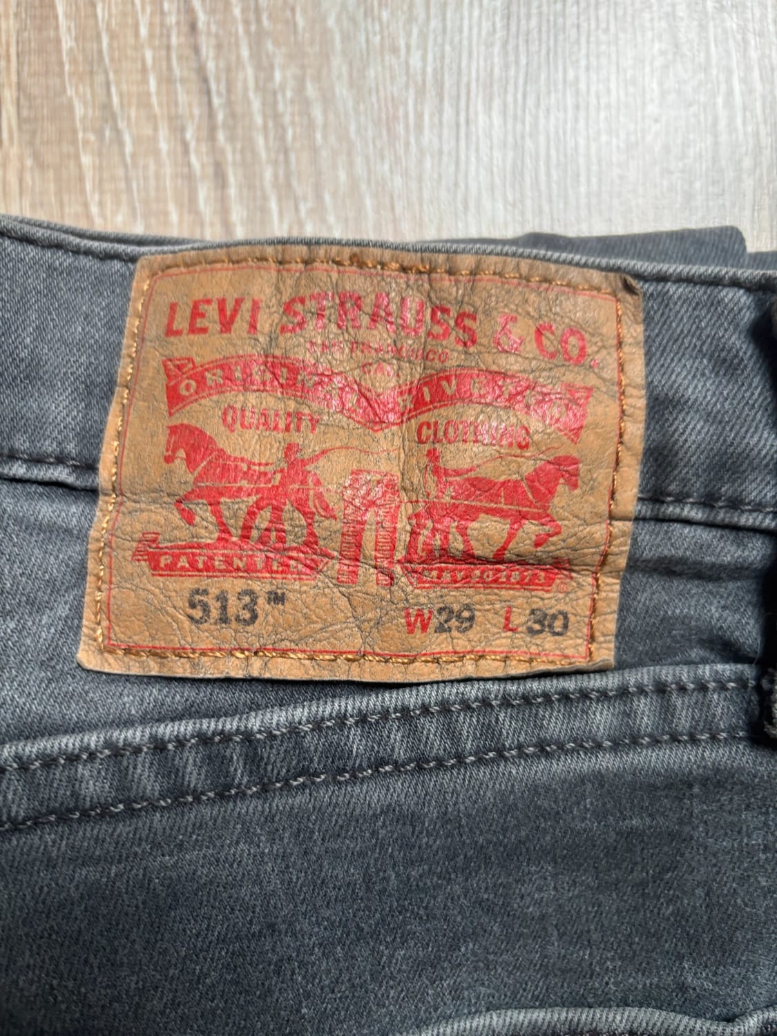 đź›’Jeans Levi's 513 W29 L30đź›’