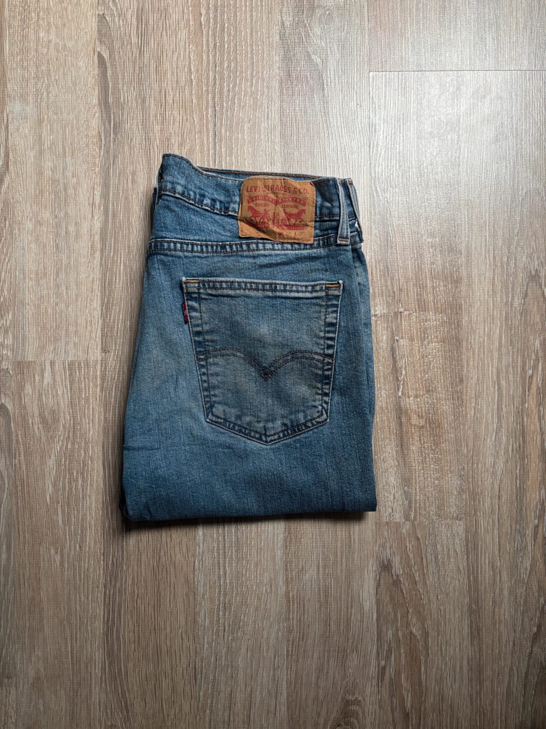 đź›’Jeans Levi's 514 W32 L30đź›’