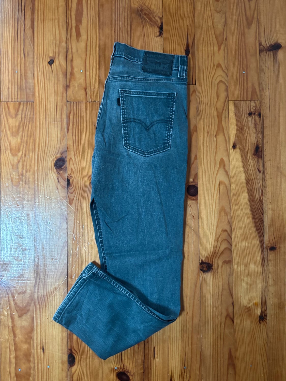 đź›’Jeans Levi's 541 W32 L32đź›’