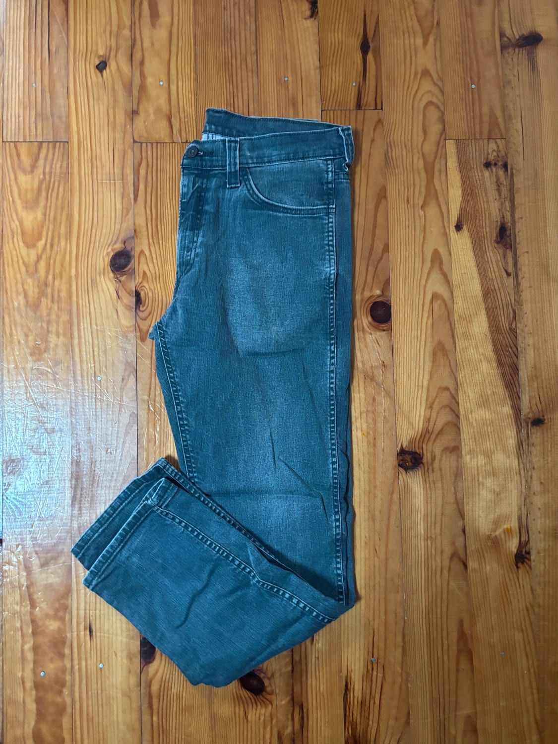 đź›’Jeans Levi's 541 W32 L32đź›’