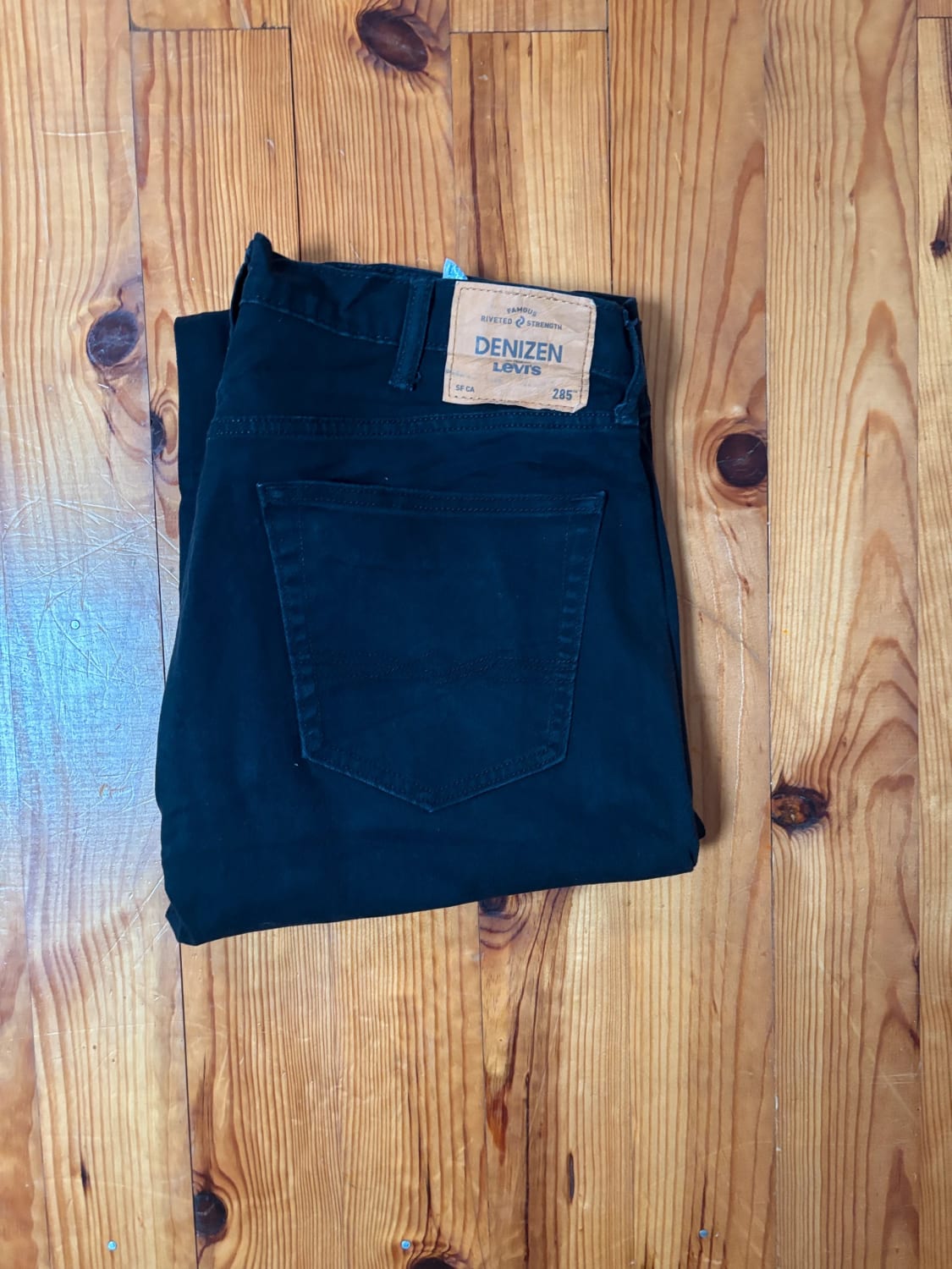 đź›’Jeans Levi's W38 L30đź›’