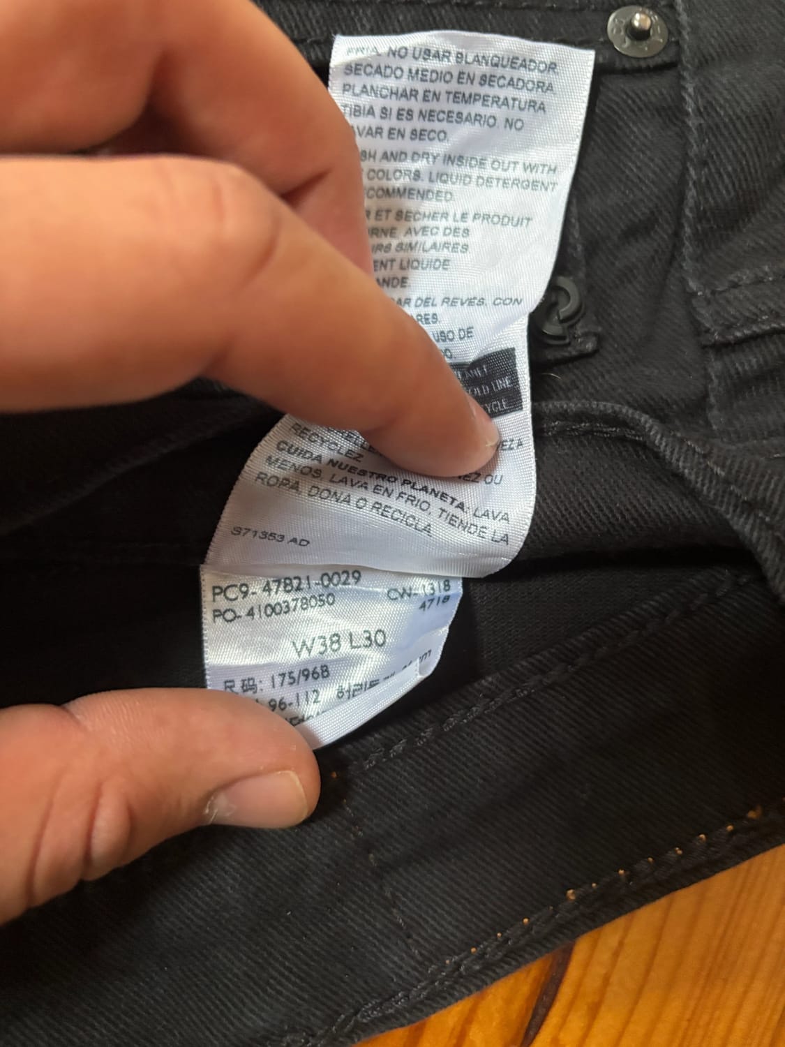 đź›’Jeans Levi's W38 L30đź›’