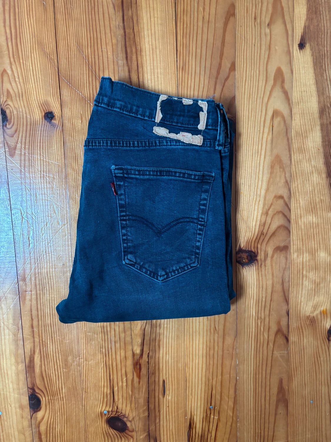 đź›’Jeans Levi's W32 L29đź›’