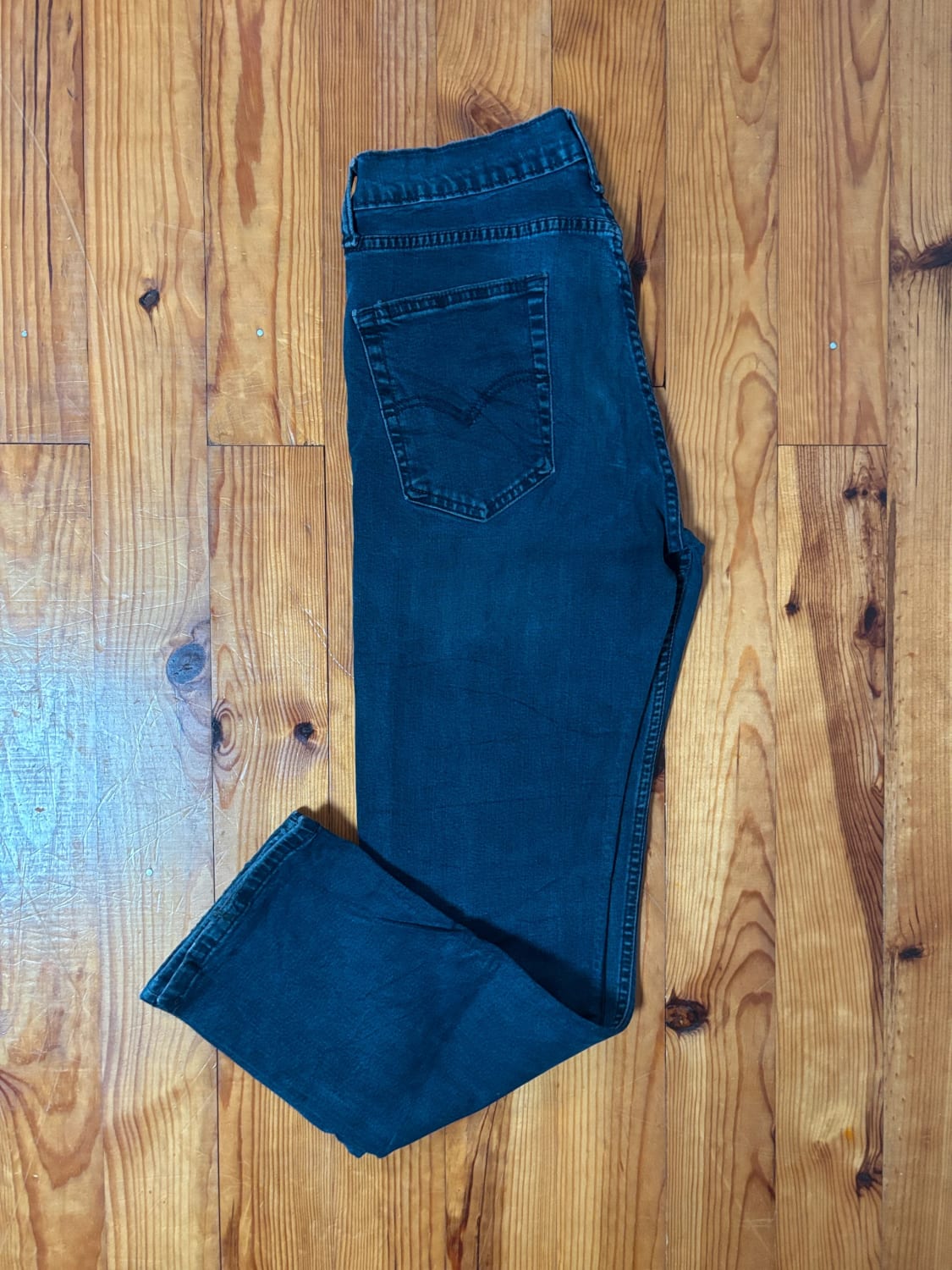 đź›’Jeans Levi's W32 L29đź›’