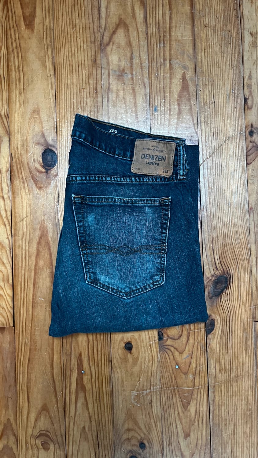 đź›’Jeans Levi's W36 L30đź›’