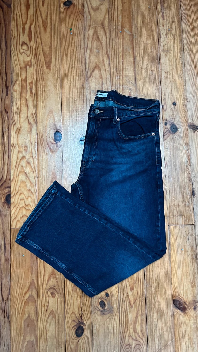 đź›’Jeans Levi's W36 L29đź›’