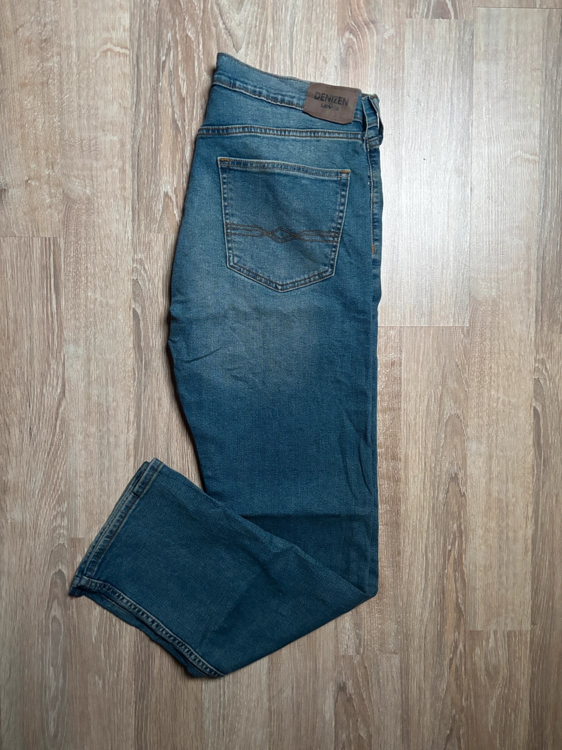 đź›’Jeans Levi's W36 L32đź›’