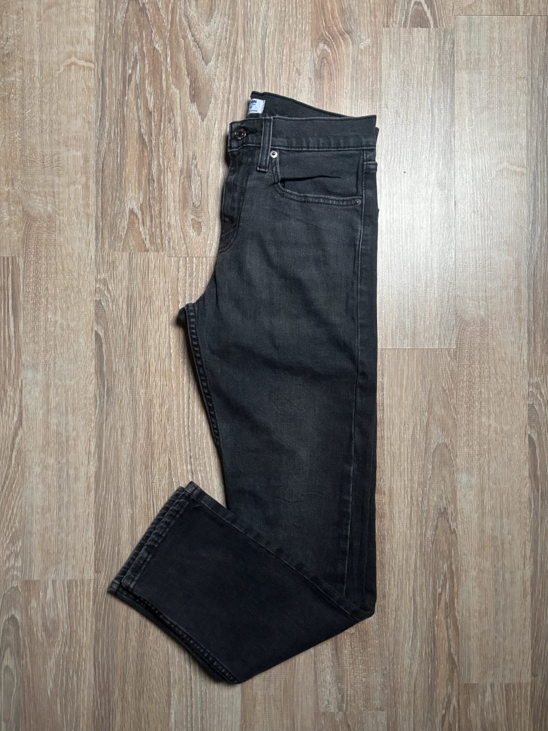 đź›’Jeans Levi's W28 L30đź›’