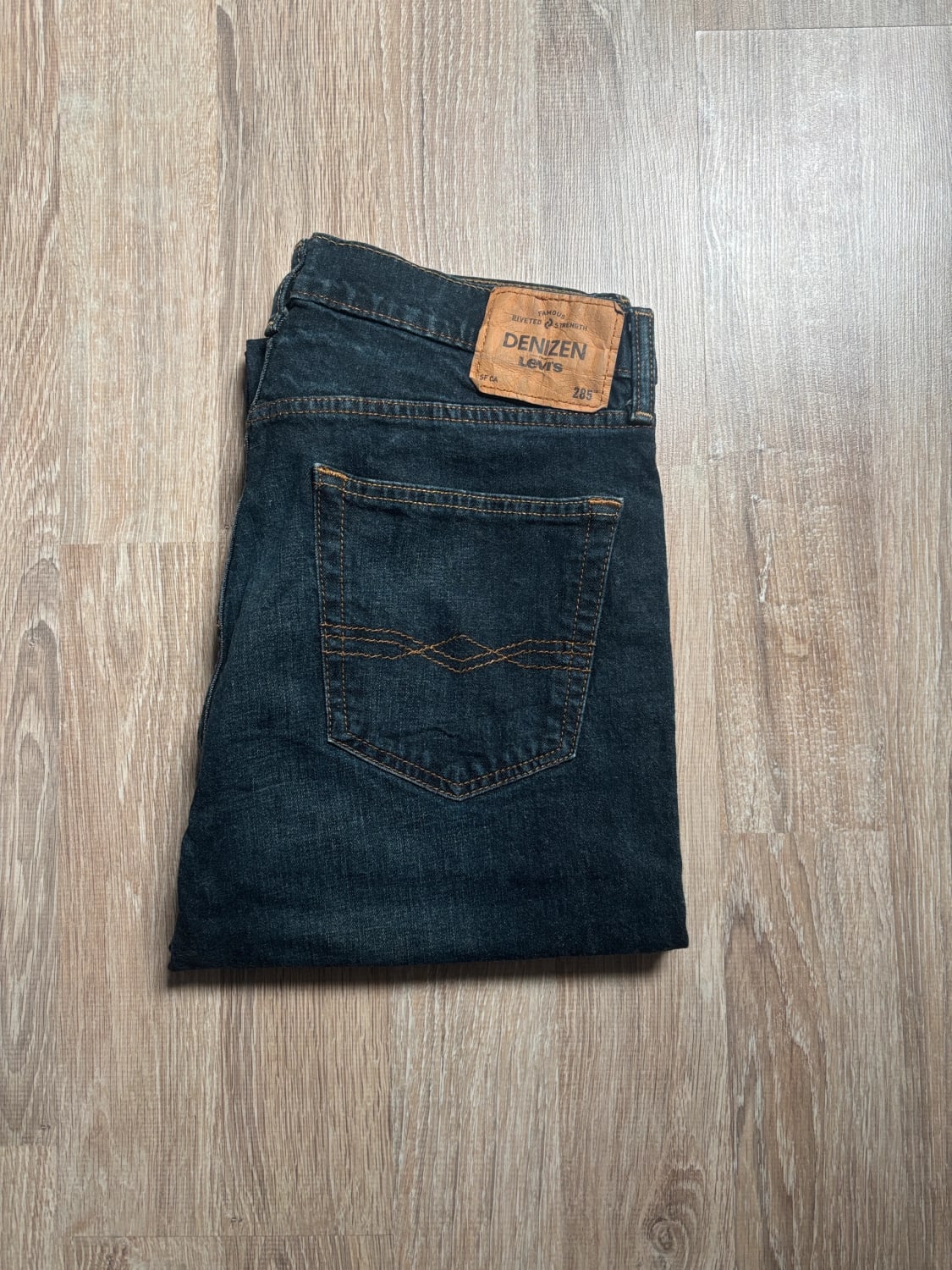 đź›’Jeans Levi's W34 L32đź›’