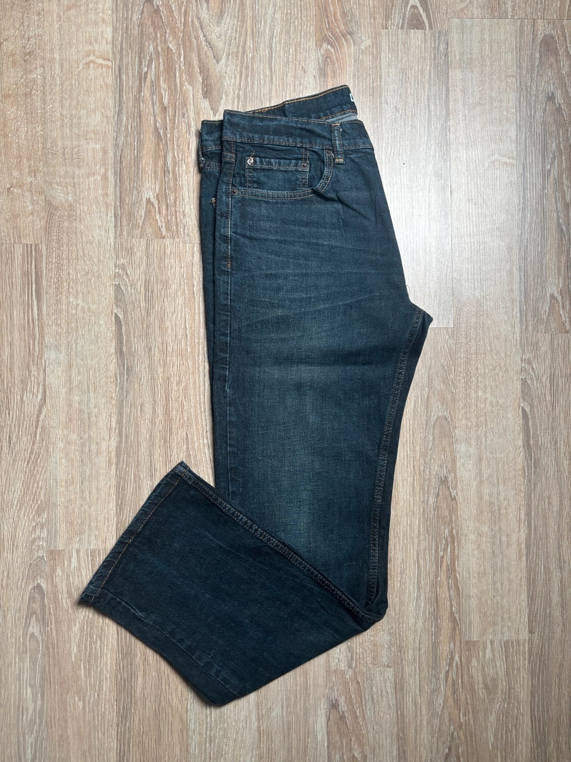 đź›’Jeans Levi's W34 L32đź›’