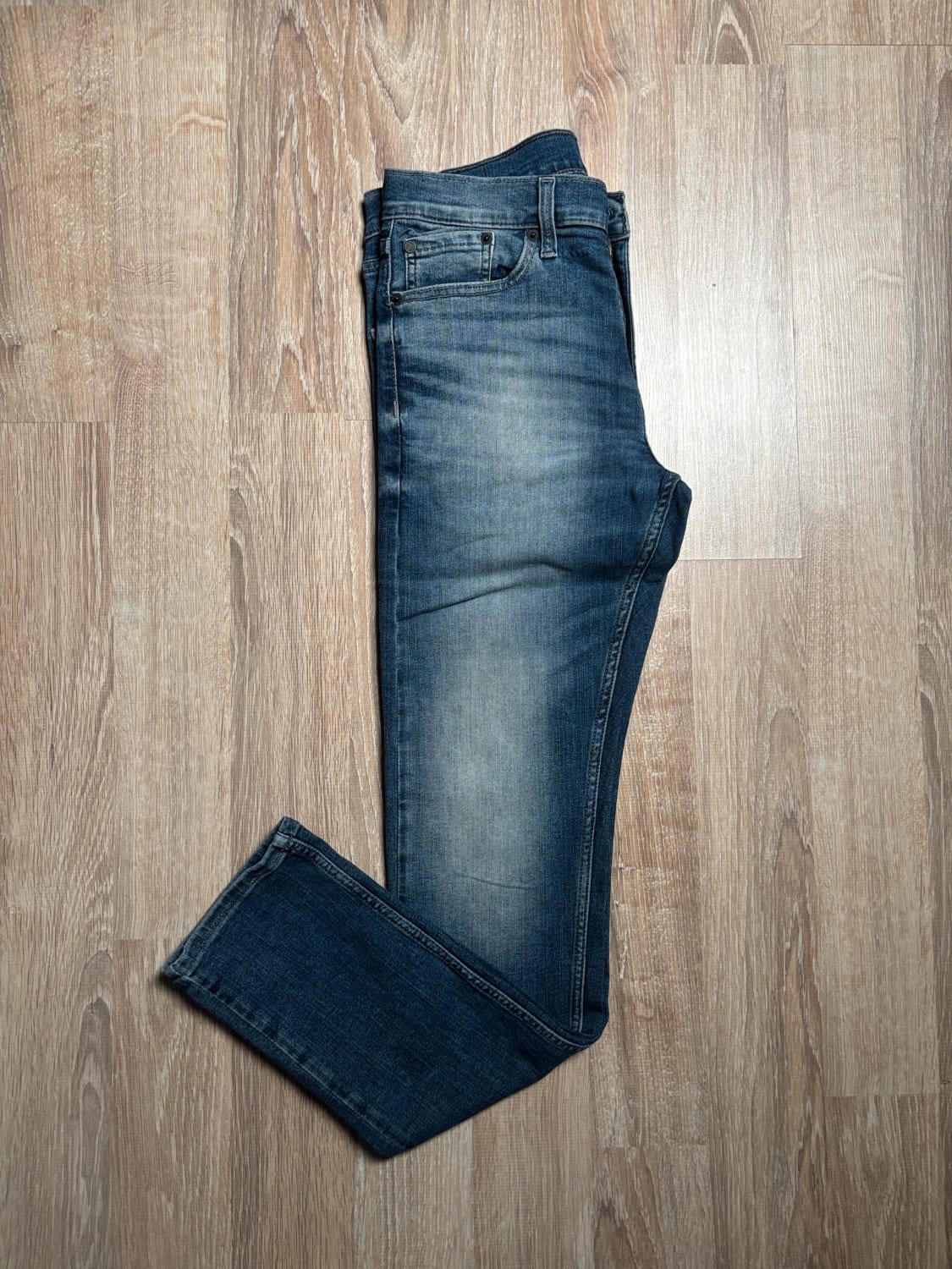 đź›’Jeans Levi's W30 L32đź›’