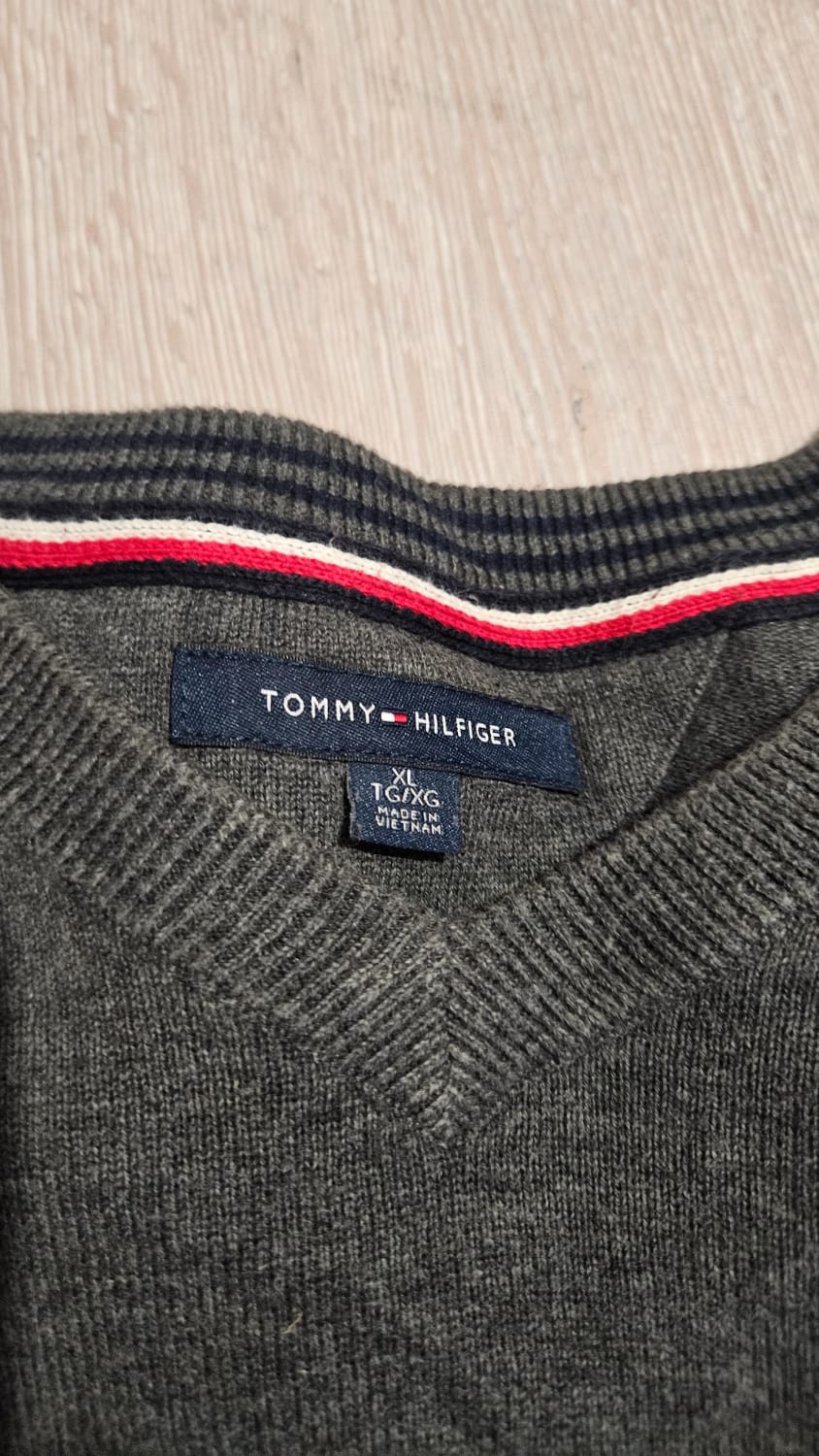 đź›’Pull Tommy Hilfiger XLđź›’