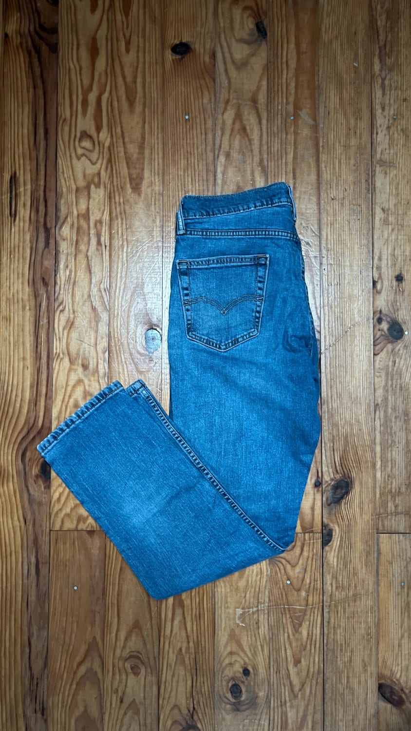 đź›’Jeans Levi's W34 L30đź›’