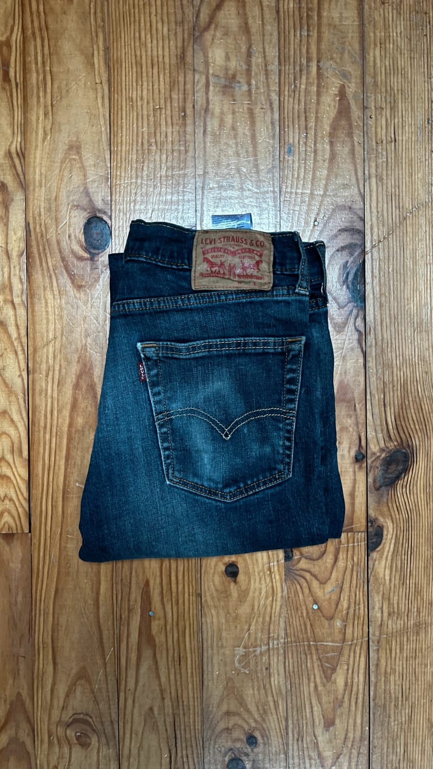 đź›’Jeans Levi's W31 L32đź›’