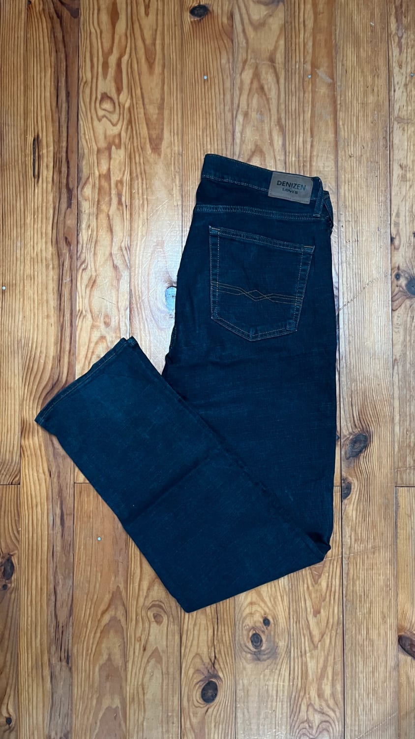 đź›’Jeans Levi's Mđź›’