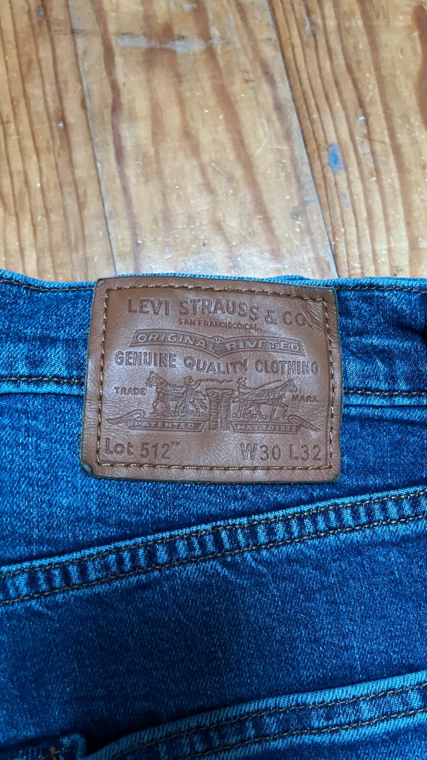 đź›’Jeans Levi's 512 W30 L32đź›’