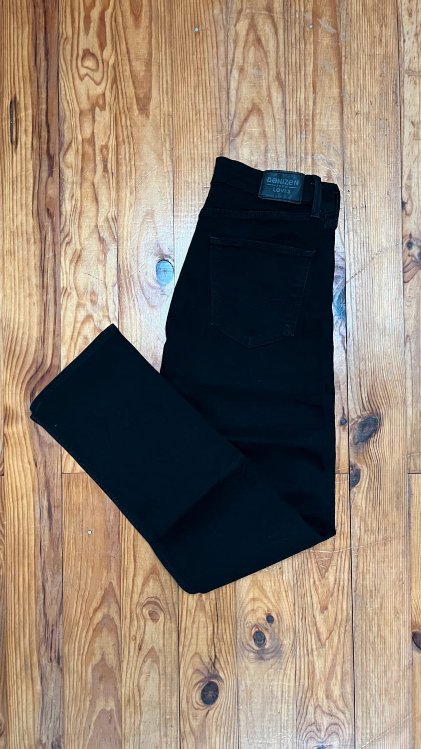 đź›’Jeans Levi's W30 L32đź›’