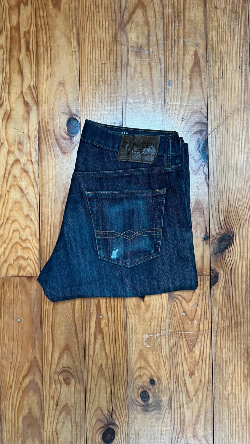 đź›’Jeans Levi's W32 L30đź›’